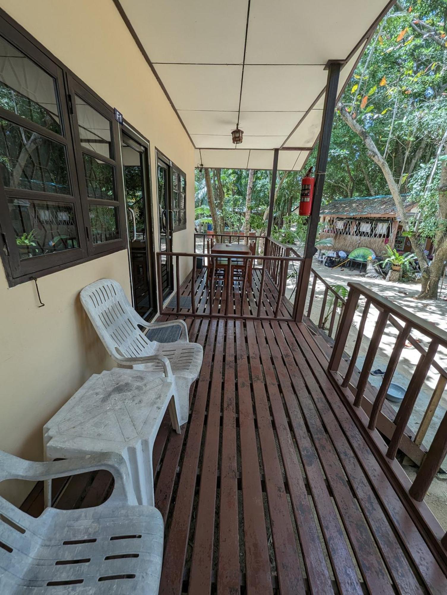 Moonhut Bungalows Mae Nam Exterior foto