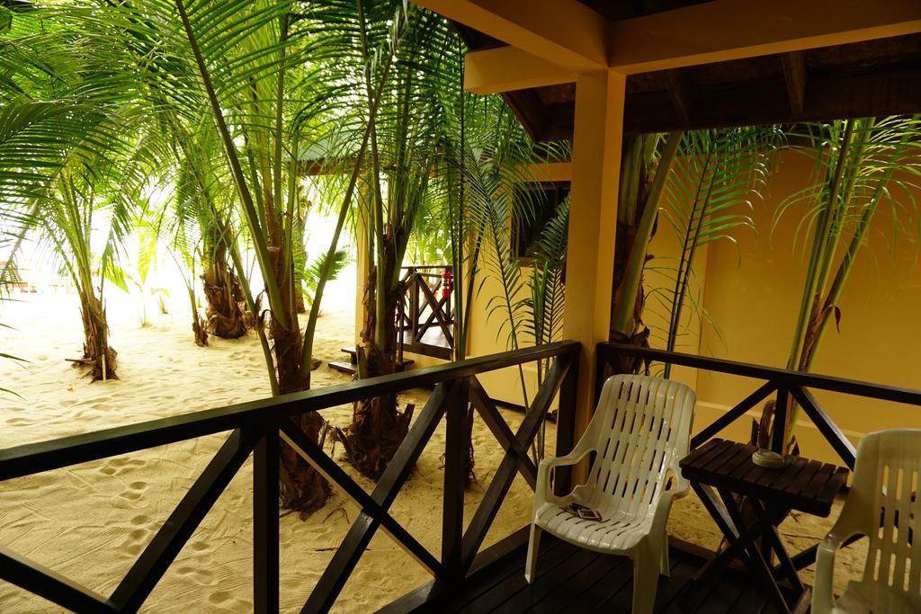Moonhut Bungalows Mae Nam Exterior foto