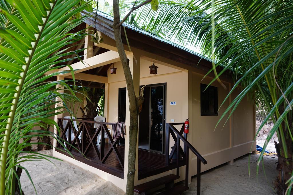 Moonhut Bungalows Mae Nam Exterior foto