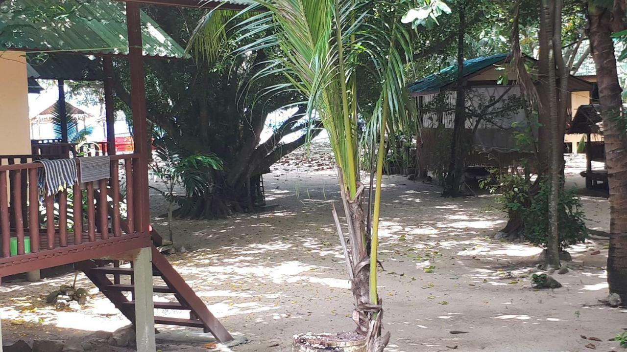 Moonhut Bungalows Mae Nam Exterior foto